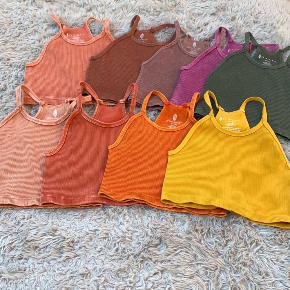 New- 🌺Free people vintage happiness run crop top